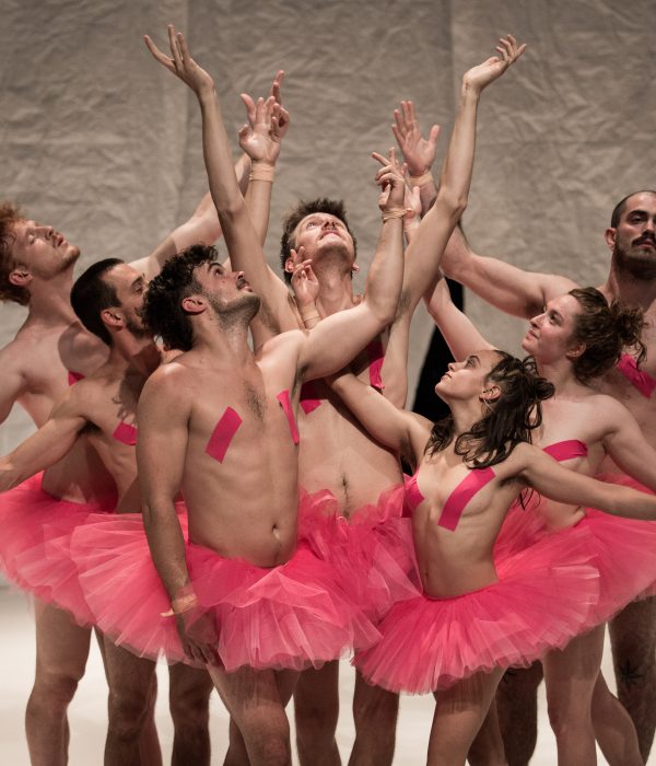 Wunder des Alltags in Szene gesetzt: BELLO! am Chamäleon Berlin